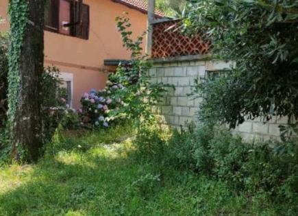 House for 330 000 euro in Stoliv, Montenegro