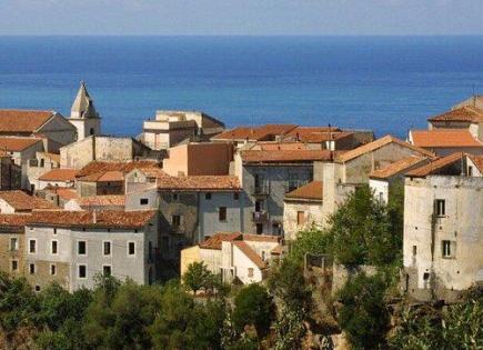 Hôtel pour 69 000 Euro à Scalea, Italie