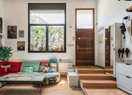 Wohnung für 530 000 euro in Barcelona, Spanien