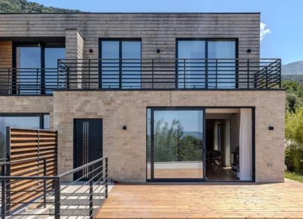 Maison pour 470 000 Euro à Tivat, Monténégro