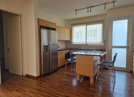 Apartment for 2 000 euro per month in Limassol, Cyprus