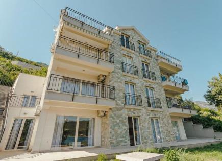 Apartamento para 195 000 euro en Kamenari, Montenegro