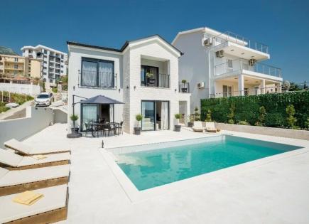 Villa pour 550 000 Euro à Becici, Monténégro