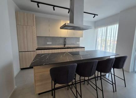 Appartement pour 2 200 Euro par mois à Nicosie, Chypre