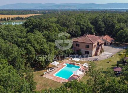 Casa para 690 000 euro en Castiglione del Lago, Italia