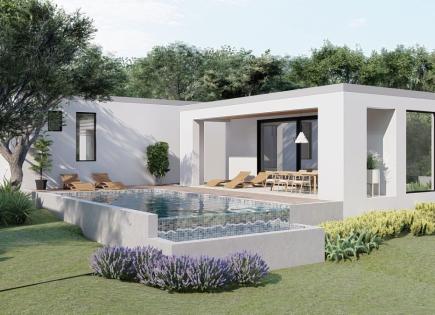 Villa for 520 000 euro in Labin, Croatia