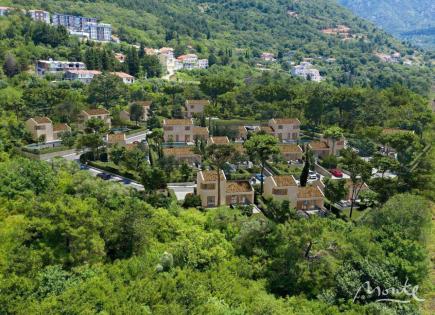 Casa para 378 000 euro en Tivat, Montenegro