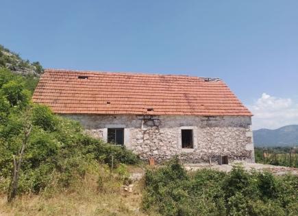 Casa para 72 000 euro en Nikšić, Montenegro