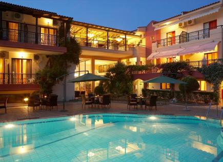 Hotel for 4 250 000 euro in Chalkidiki, Greece