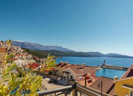Haus für 1 749 000 euro in Halbinsel Luštica, Montenegro