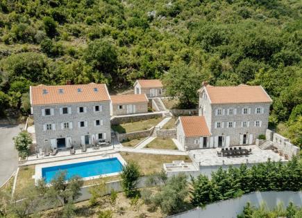 Casa para 3 950 000 euro en Prcanj, Montenegro
