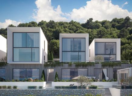 Apartment for 449 990 euro in Krasici, Montenegro