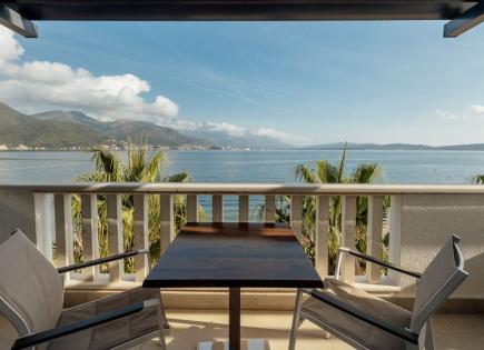 Hotel für 3 000 000 euro in Bijela, Montenegro
