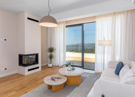 Stadthaus für 470 000 euro in Kotor, Montenegro