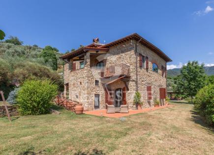 Casa para 1 400 000 euro en Reggello, Italia