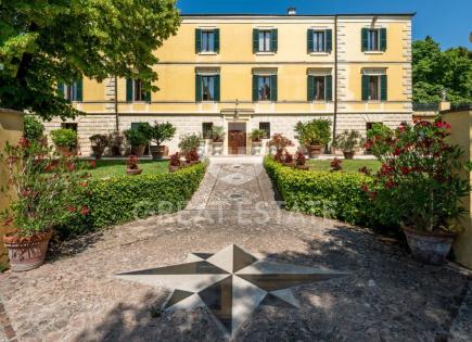 Villa für 1 200 000 euro in Trevi, Italien