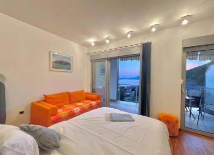 Flat for 130 000 euro in Przno, Montenegro