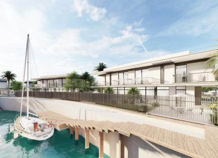 Haus für 738 379 euro in Ra’s al-Chaima, VAE