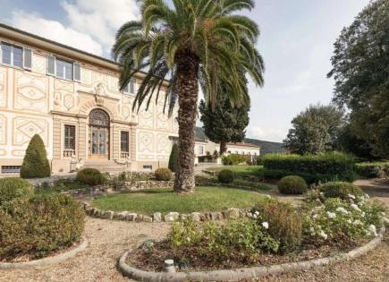 Apartamento para 3 100 000 euro en Sesto Fiorentino, Italia