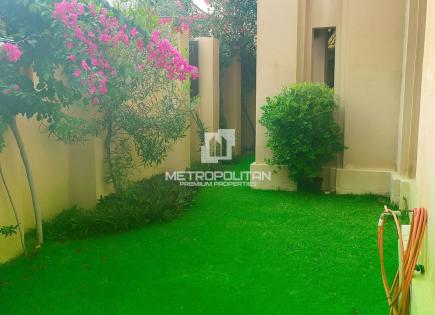 Apartment for 1 112 846 euro in Dubai, UAE