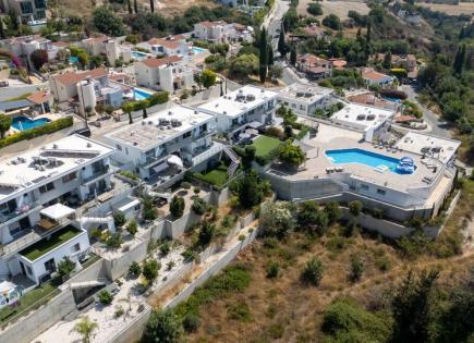 Villa for 410 000 euro in Paphos, Cyprus