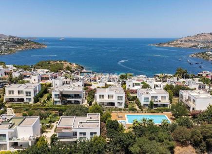 Apartment for 385 000 euro in Bodrum, Turkey
