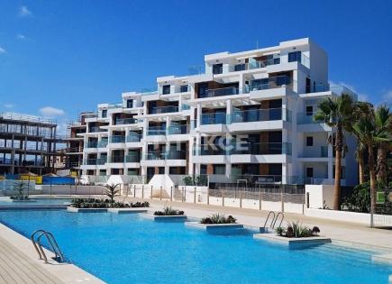 Apartment für 445 000 euro in Denia, Spanien