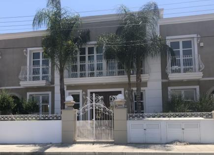 Villa für 2 900 euro pro Monat in Limassol, Zypern