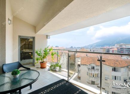 Piso para 525 000 euro en Budva, Montenegro