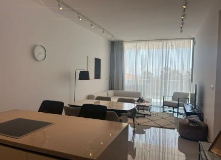Apartamento para 2 500 euro por mes en Pafos, Chipre