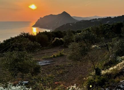 Land for 900 000 euro on Corfu, Greece