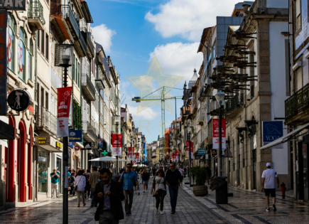 Maison en rénovation pour 1 480 000 Euro à Porto, Portugal