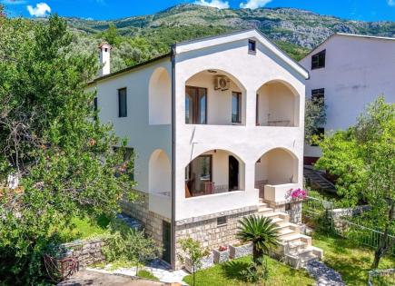 Casa per 349 000 euro a Budva, Montenegro