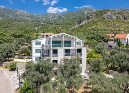 Haus für 990 000 euro in Budva, Montenegro