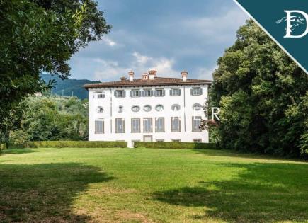 Apartment für 1 250 000 euro in Lucca, Italien