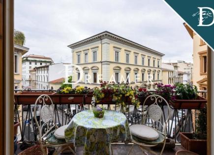 Apartment für 1 100 000 euro in Florenz, Italien