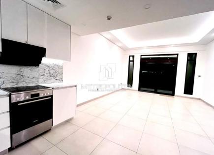Apartamento para 2 440 euro por mes en Dubái, EAU