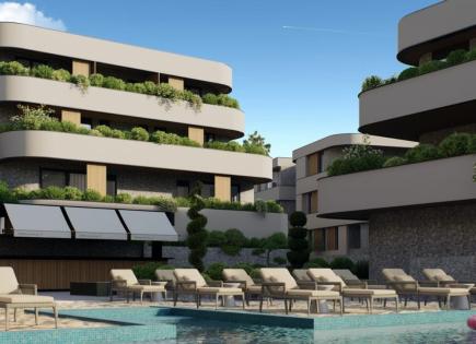 Appartement pour 229 372 Euro à Radanovici, Monténégro