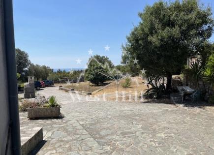 Hotel para 630 000 euro en Krimovica, Montenegro