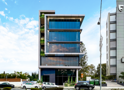 Casa lucrativa para 56 000 euro por mes en Germasogeia, Chipre