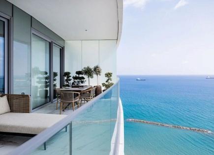 Apartment for 1 700 000 euro in Limassol, Cyprus