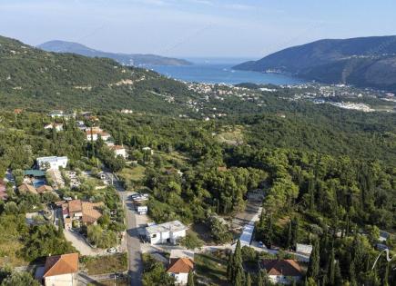 Terrain pour 146 400 Euro à Herceg-Novi, Monténégro