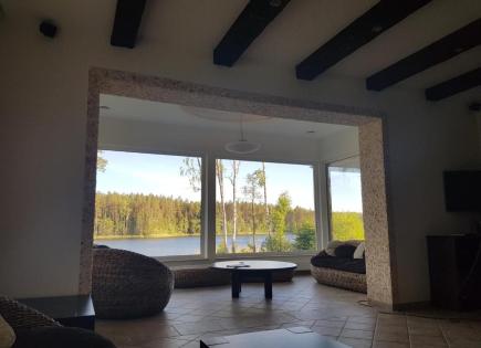 Propiedad comercial para 2 950 000 euro en municipio de Cēsis, Letonia