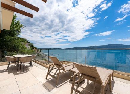 Apartment for 550 000 euro in Tivat, Montenegro