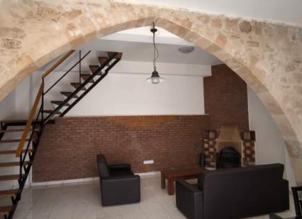 Maison pour 1 500 Euro par mois à Agios Tychon, Chypre