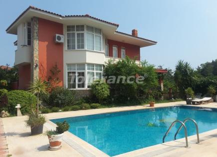 Villa for 263 500 euro in Camyuva, Turkey