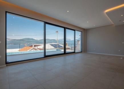 Villa pour 530 000 Euro à Tivat, Monténégro