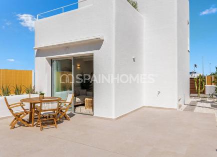 Villa for 500 000 euro in Los Alcazares, Spain