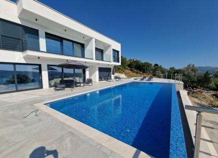 Villa für 6 500 euro pro Monat in Tivat, Montenegro