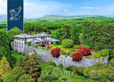 Villa for 1 900 000 euro in Biella, Italy